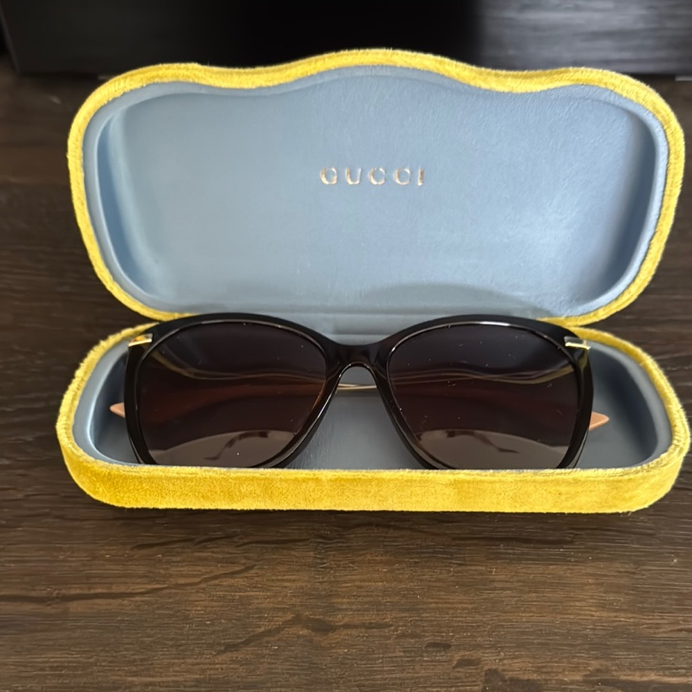 Gucci GG0510S 004 Round Oval Women's Sunglasses